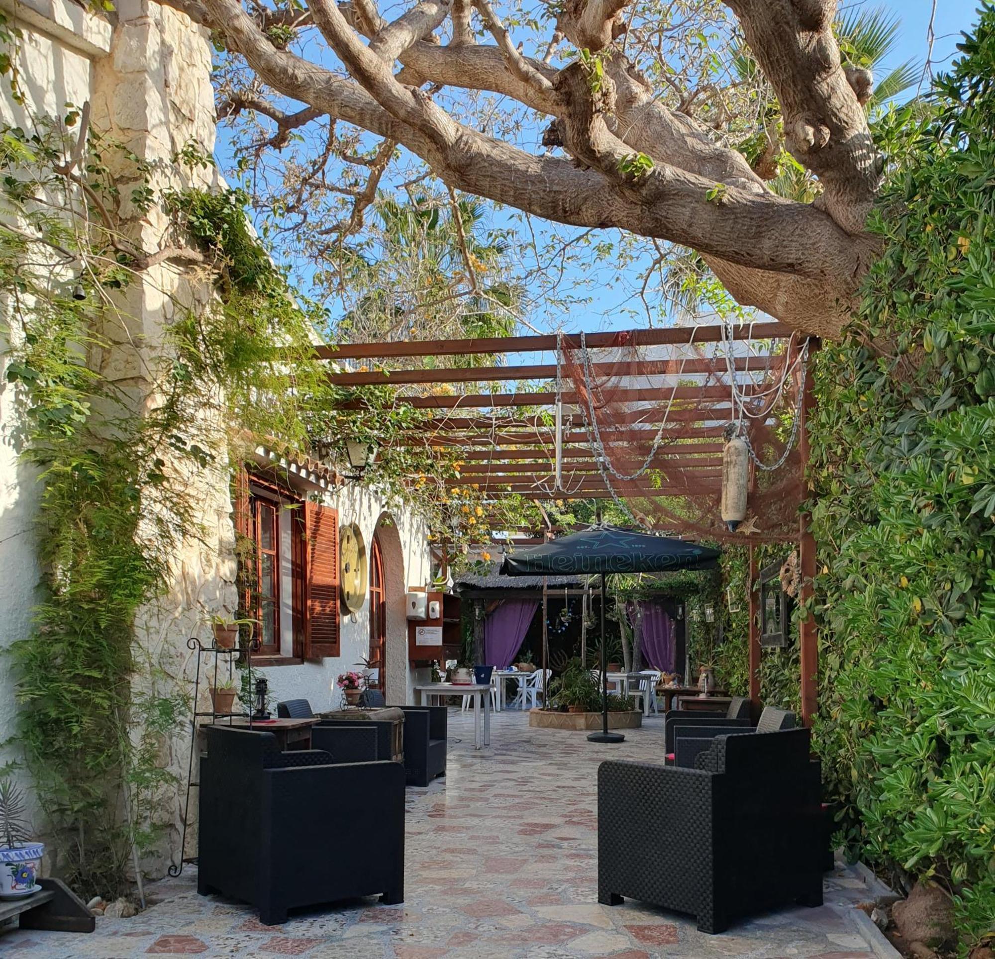 Hostal Mi Campana Denia Luaran gambar